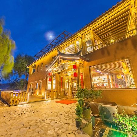 Nine'S Holiday Stay Lijiang  Exteriör bild