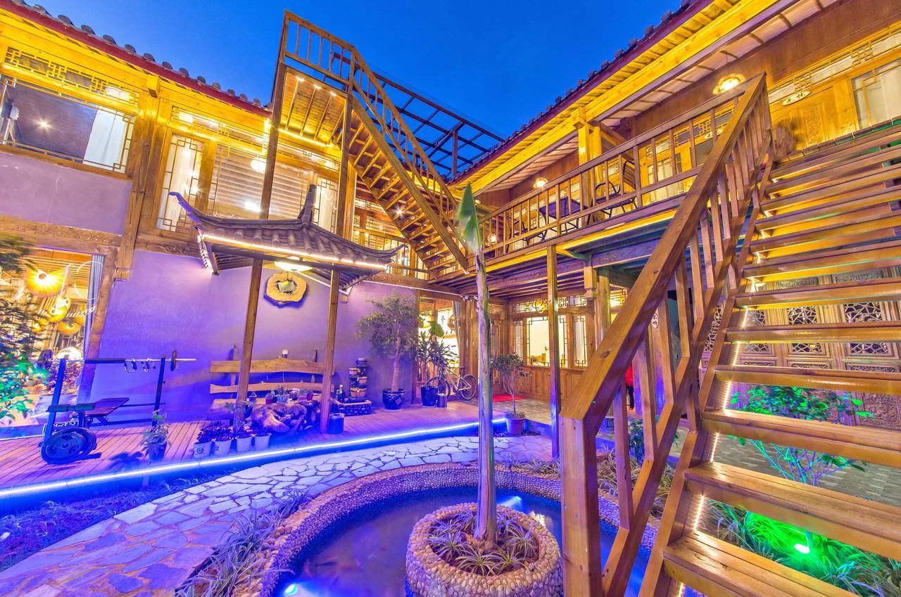 Nine'S Holiday Stay Lijiang  Exteriör bild