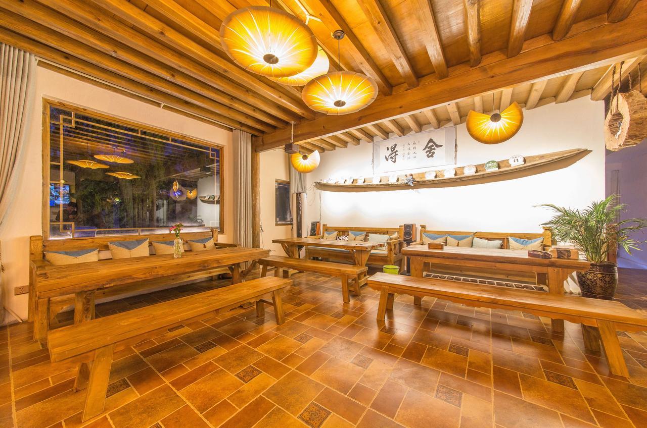 Nine'S Holiday Stay Lijiang  Exteriör bild