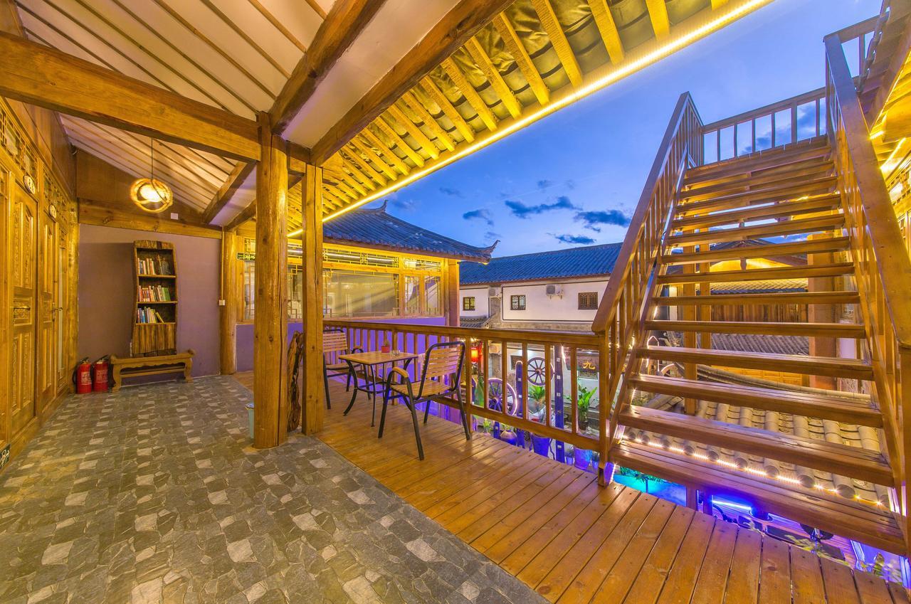 Nine'S Holiday Stay Lijiang  Exteriör bild